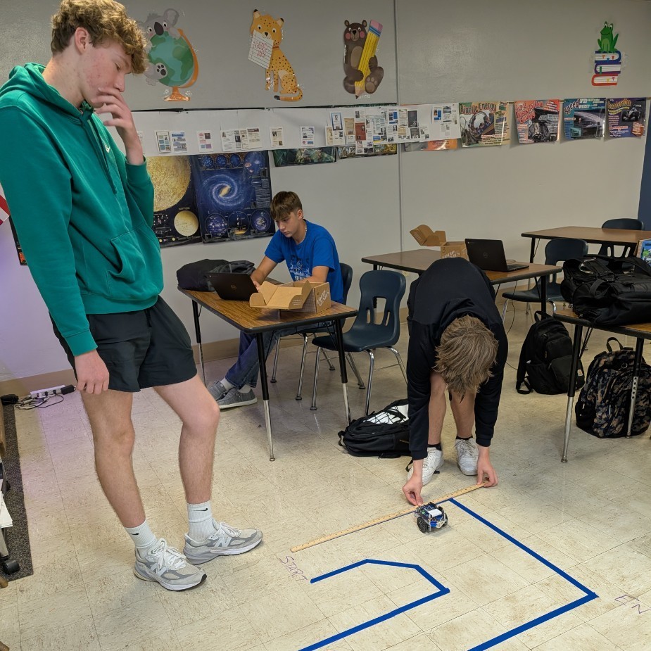 Jackson's robot going through the maze.