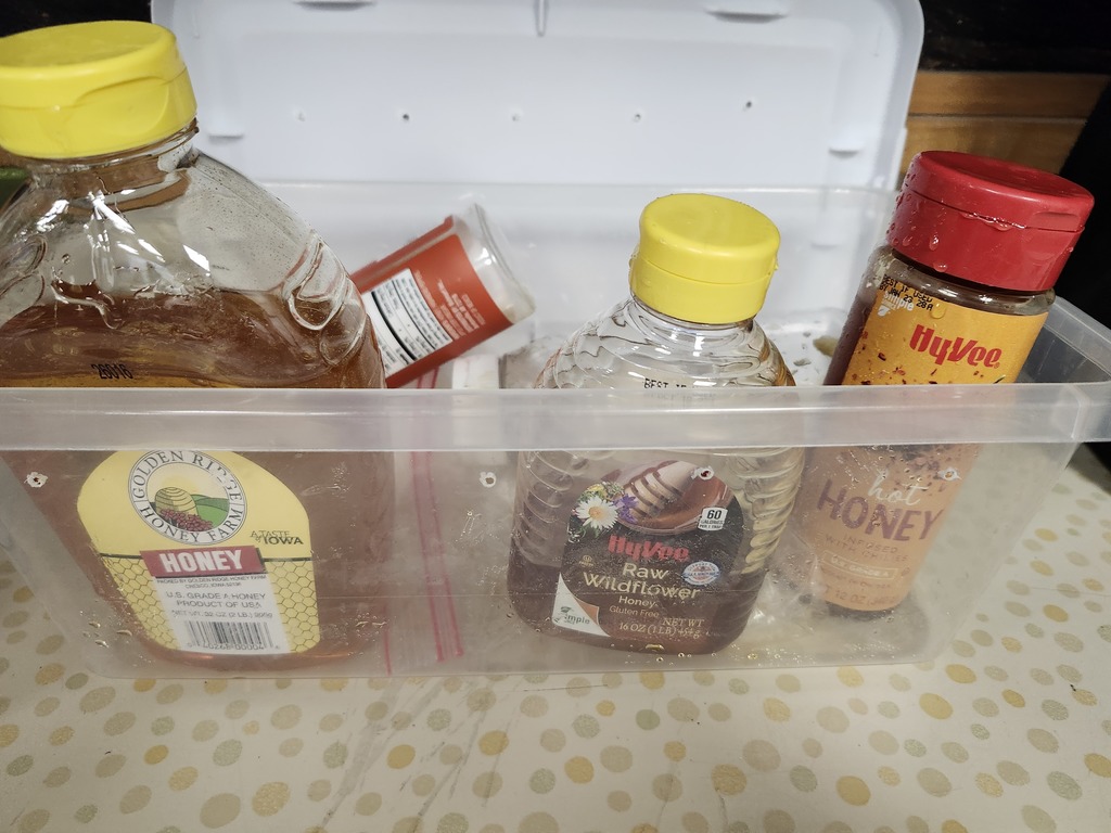 Different types of honey to try.