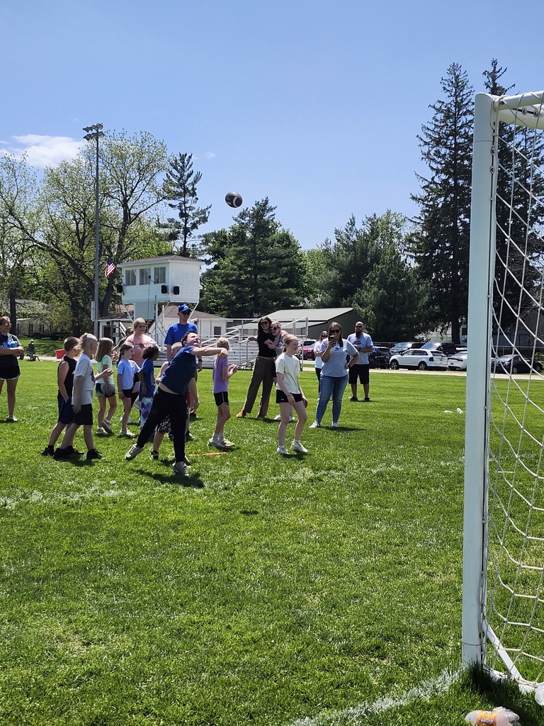 Football Toss