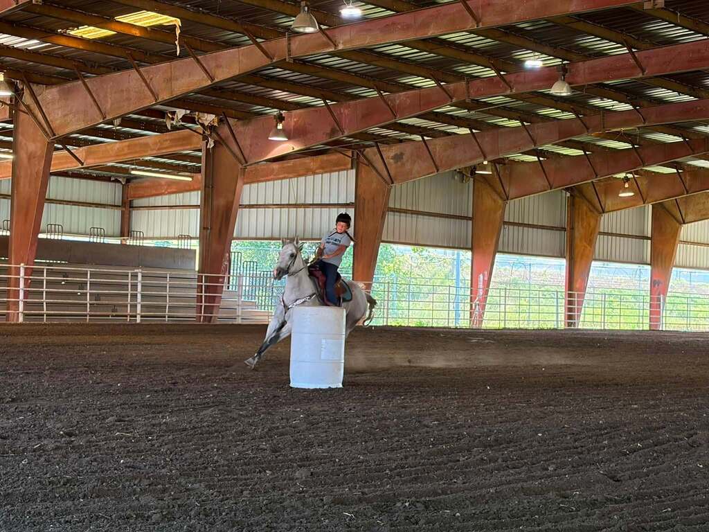 Prycely doing barrels