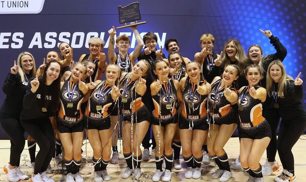 cheer team wins