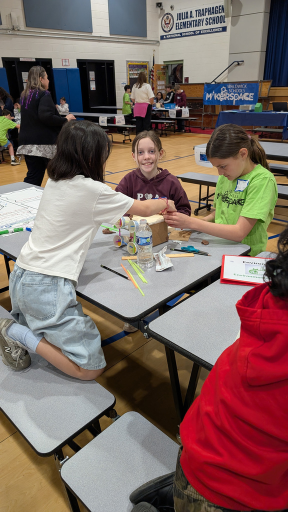 4th Grade G&T Makerspace Day