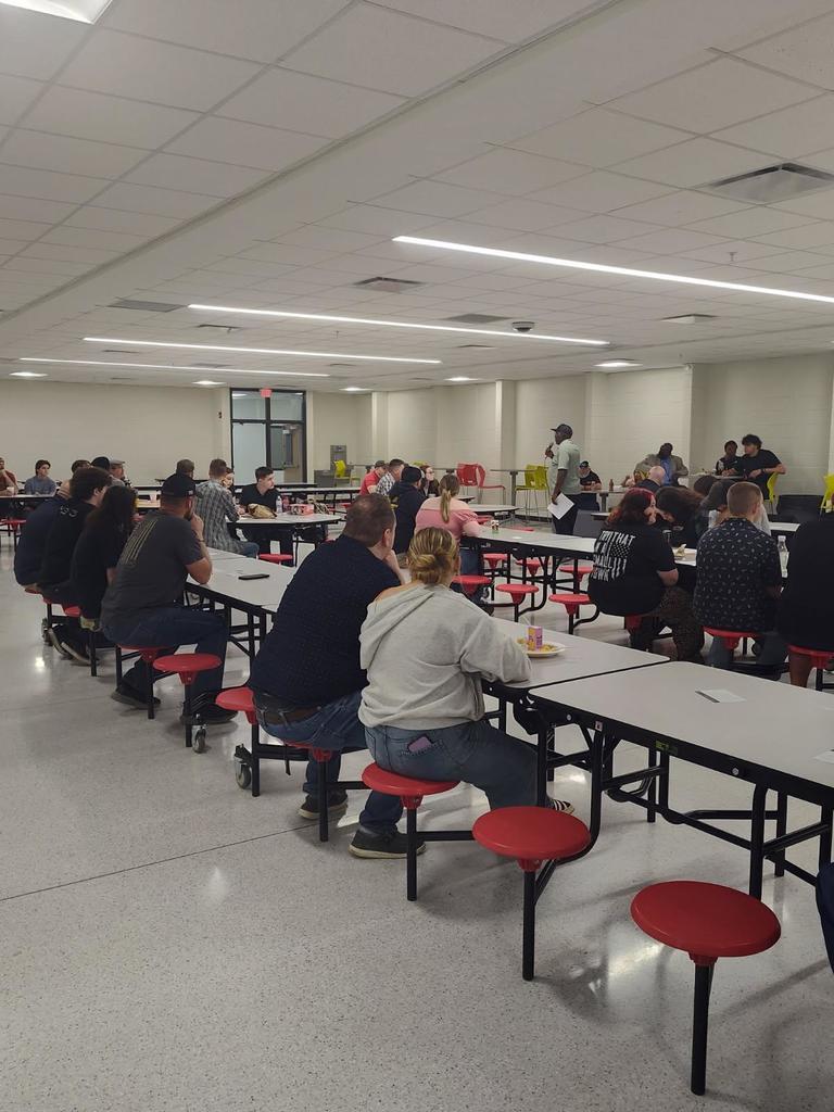 🥞💙 Yesterday’s All Pro Dad Breakfast was a wonderful celebration of the dads, stepdads, and father figures who make a positive impact in the lives of our students each day.  Thank you to everyone who joined us for a morning of connection, encouragement, and community. We appreciate the support, guidance, and love you provide both at home and at school!