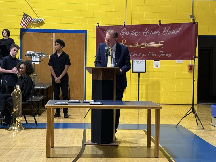 Mr. Bilodeau recognizes students .