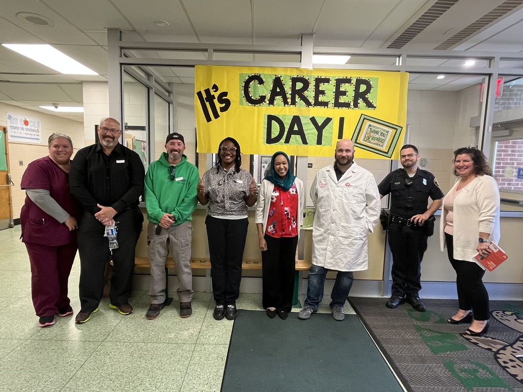 Photo of parent visitors & our SRO