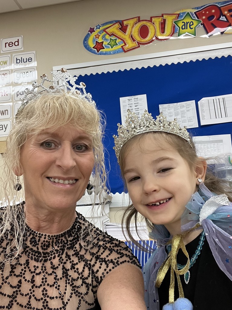 👑✨ Kingsborough Kindergarten Royal Ball ✨👑  Our little scholars had a magical time at the Kingsborough Kindergarten Royal Ball! Dressed as princes and princesses, they danced, laughed, and created beautiful memories fit for royalty. A day full of joy, imagination, and enchantment! 💫🎭💖 #RoyalBall #LittleScholars #KingsboroughMagic