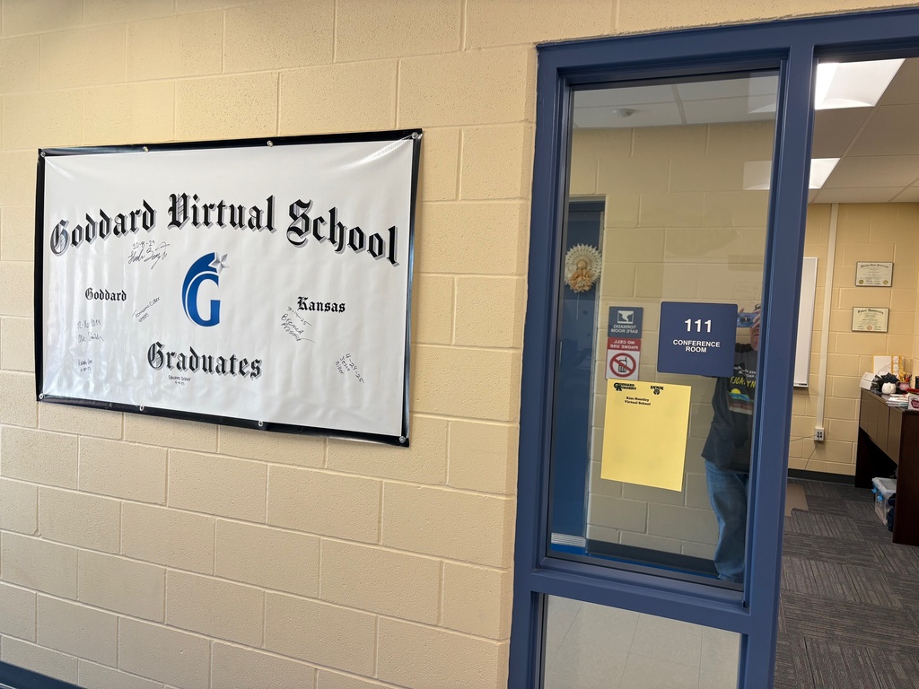 Goddard Virtual School Graduates Sign