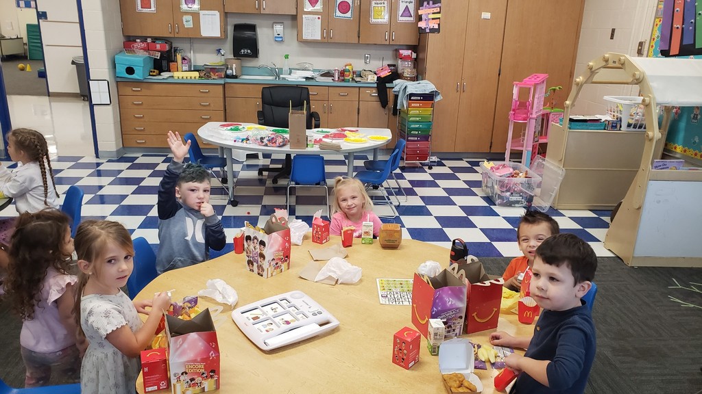 Tech Time and a Happy Meal? Best day ever!  Mrs. Pezzola and Mrs. Stanley's classes got the VIP treatment with two Penny Wars second place prizes: a catered McDonald's lunch delivered straight to their classroom and 20 minutes of extra tech time!