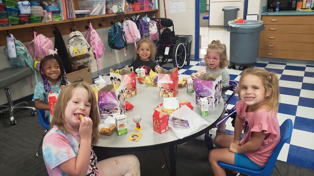 Tech Time and a Happy Meal? Best day ever!  Mrs. Pezzola and Mrs. Stanley's classes got the VIP treatment with two Penny Wars second place prizes: a catered McDonald's lunch delivered straight to their classroom and 20 minutes of extra tech time!