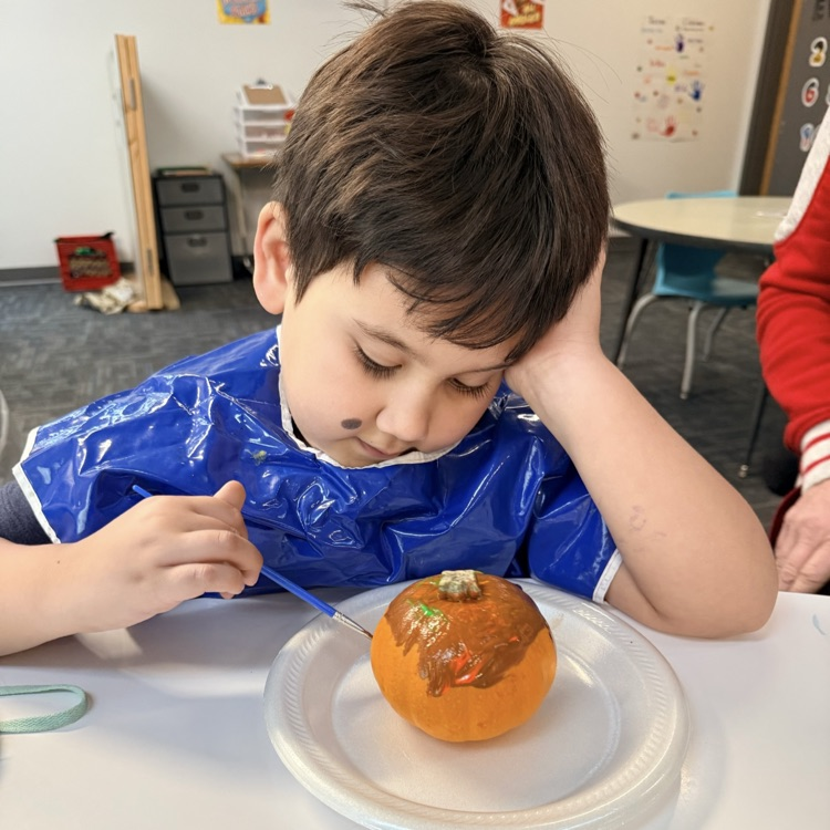 painting pumpkins