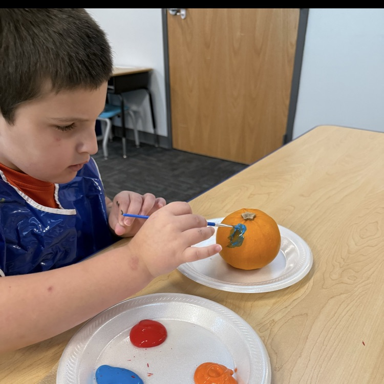 painting pumpkins