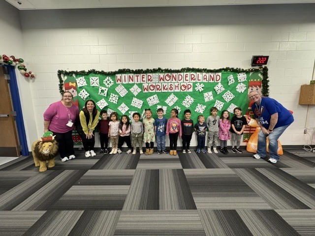 Snowy smiles all around! We love seeing our students dive into hands-on holiday fun at the PTO Winter Wonderland Workshop.