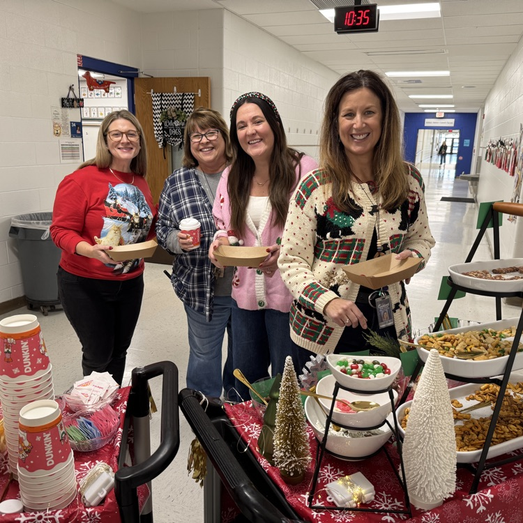 CDS PTO came around to spoil staff today and spread some holiday cheer!