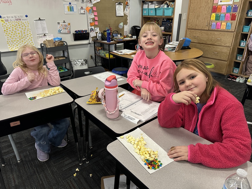 Mrs. Douglass came around and served the students with popcorn, mini M&Ms, and seasonings! These kids work so hard on their IXL skill builders! 