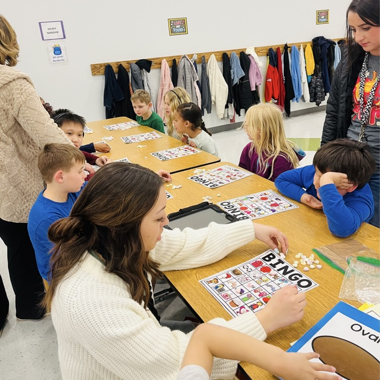 circle of friends valentines bingo