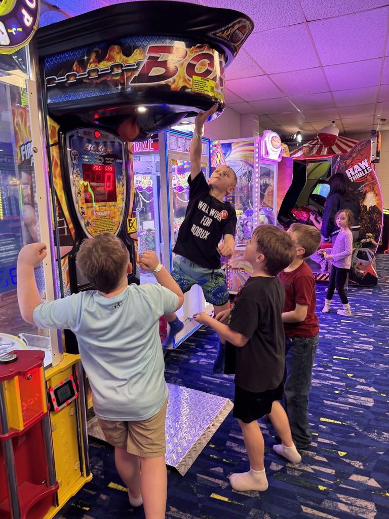 What a SUCCESSFUL Skate Night! We loved seeing so many smiles, great moves, and school spirit out on the floor tonight! A huge congratulations to Mrs. Scoggins’ class on their big victory, way to roll to the win!