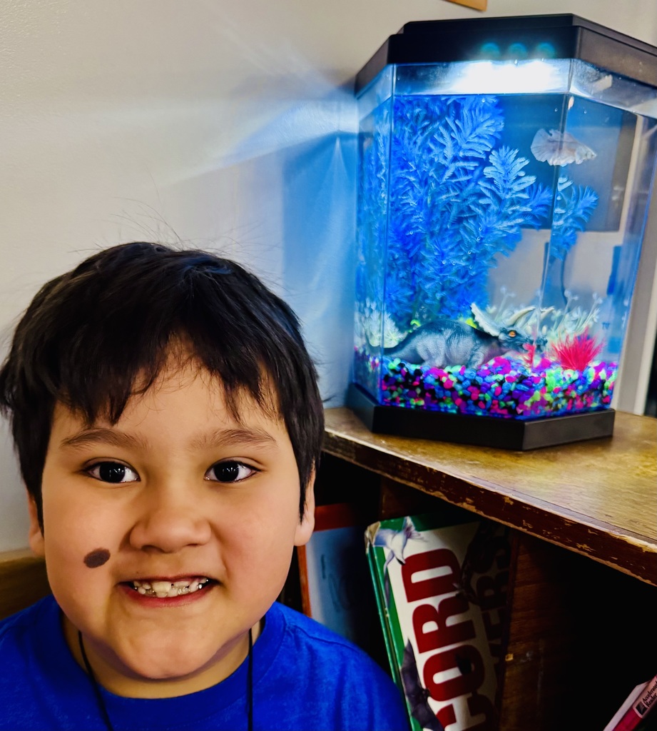 RAW RAW Hero-saurus has entered the tank!