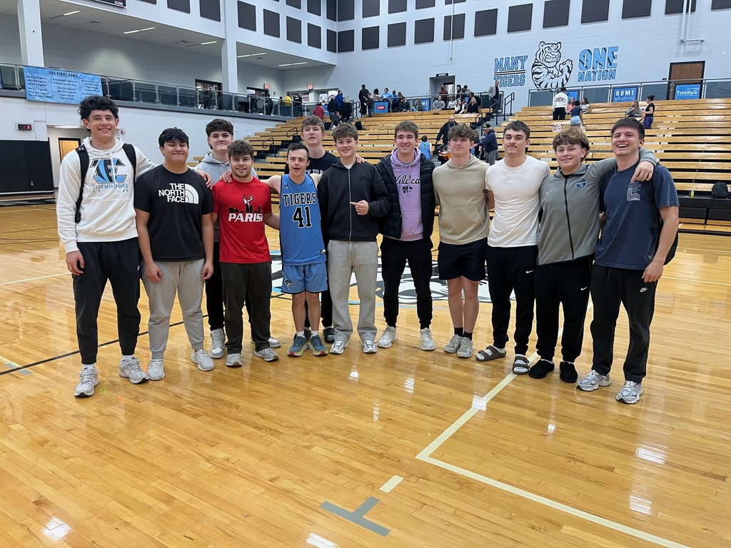 James Rohleder, alongside several EHS Unified Basketball fans