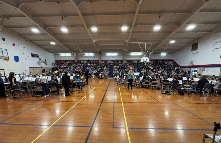6th grade band and orchestra concert  