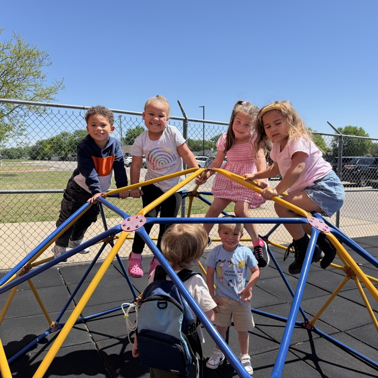 It was a beautiful day for extra recess! The kids were so excited to play and have a treat of their own!