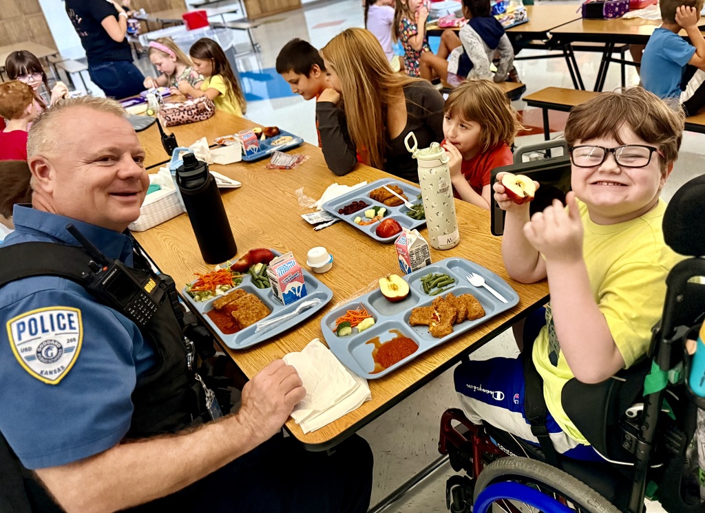 luch with Officer Dwornicki