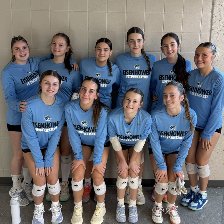 JV Volleyball takes 2nd place at the Maize South Tournament 