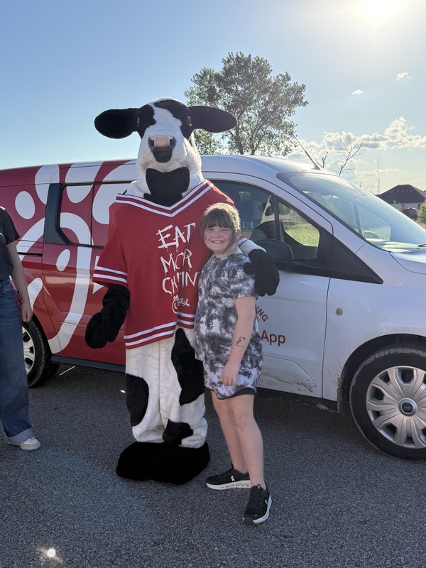 CDS’ 2nd Annual Touch-a-Truck was a huge success! Thank you to all the businesses and wonderful Goddard community helpers who volunteered their time and vehicles to make some unforgettable memories for our students! We’ll see you next year!
