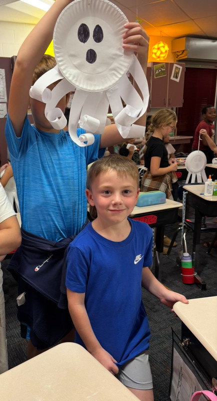 Students working together