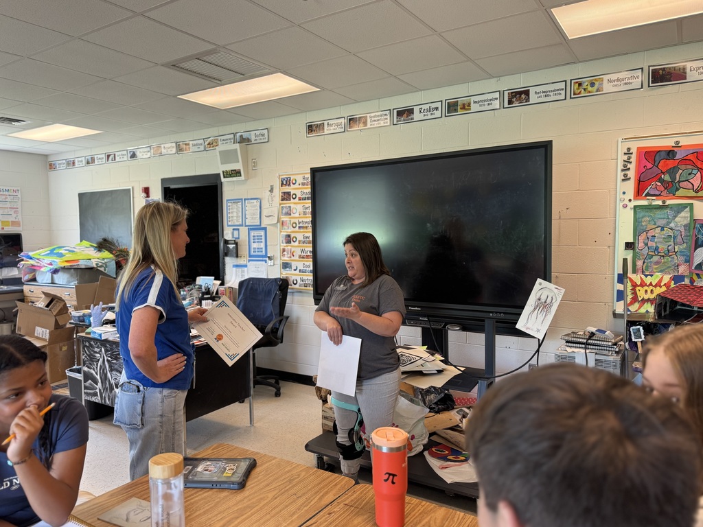 Ms. Parks getting the Innovative Teacher award