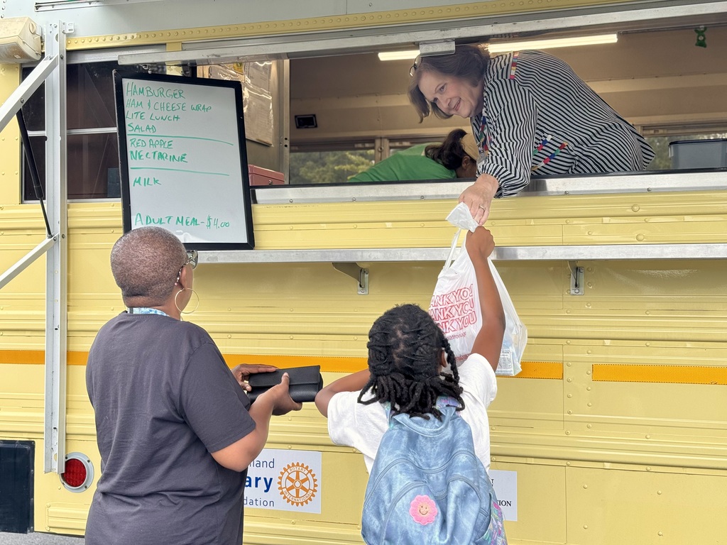 Family ordering at the Sunshine Food Bus