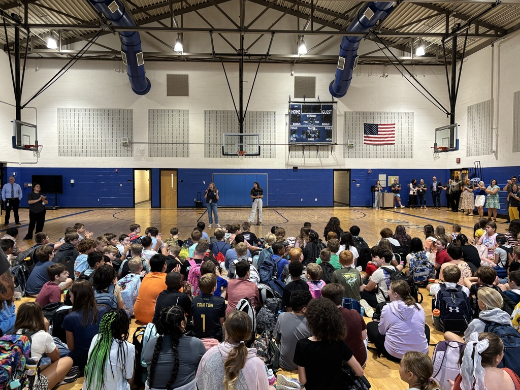 Middle school students at pep rally