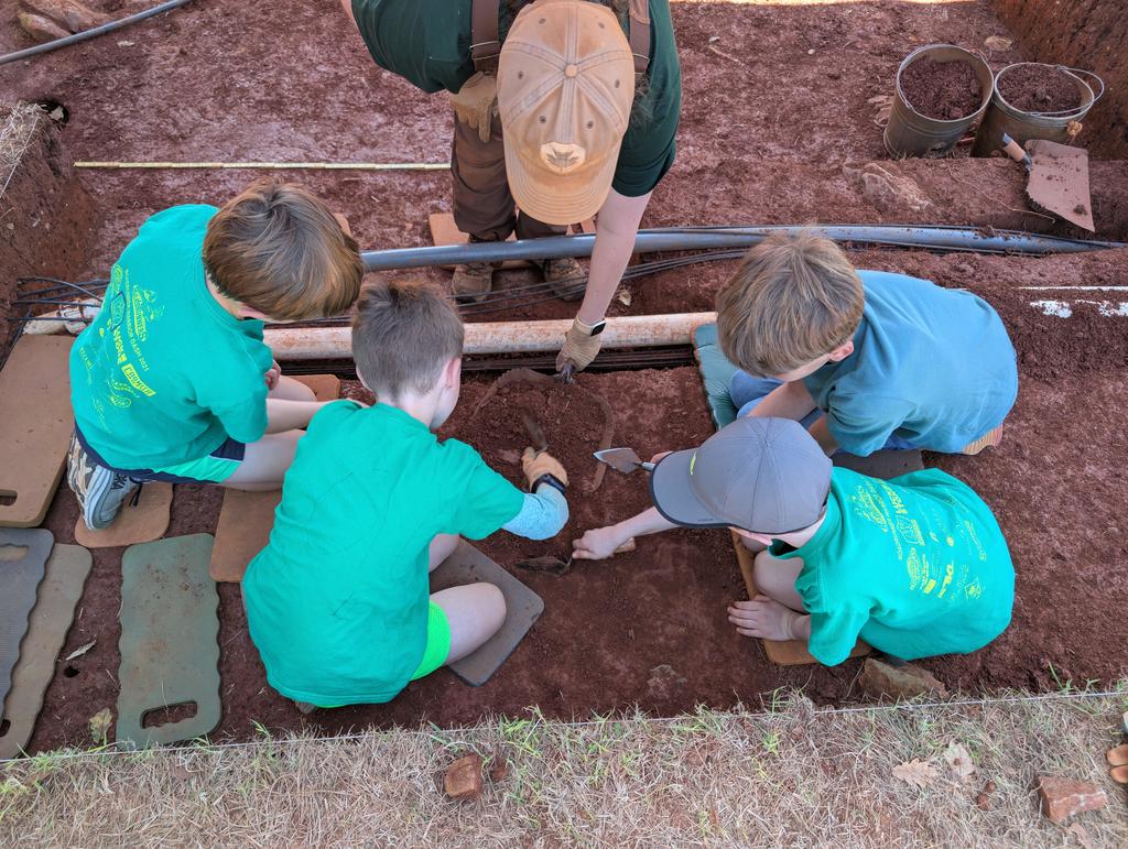 Students looking for artifacts 