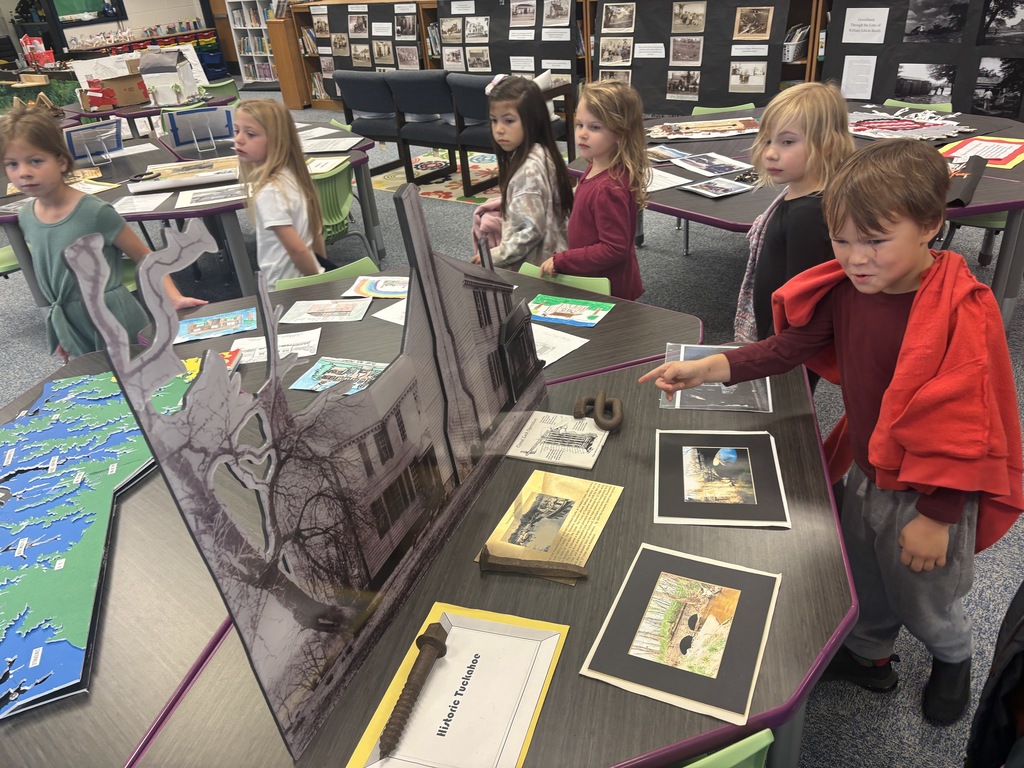 Kindergarten students loved the artifacts and old pictures