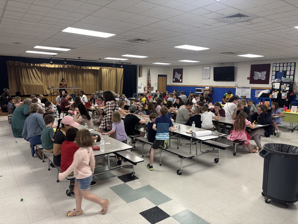 We had a fun crowd for BINGO for Books!