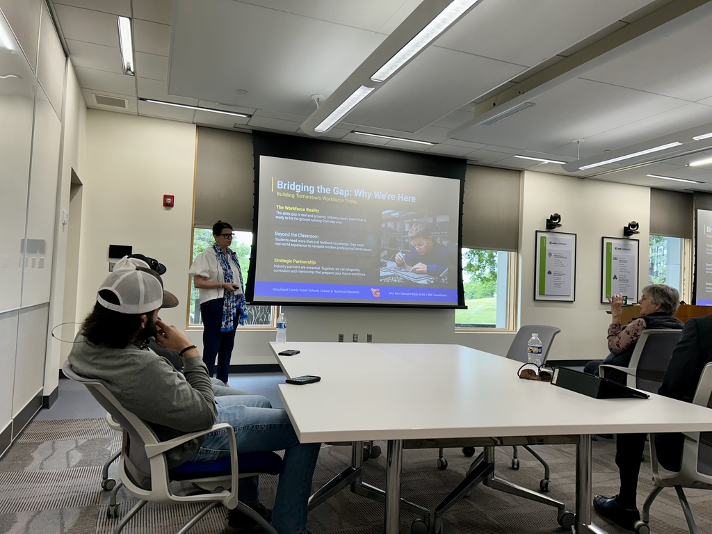 Business and Education Roundtable