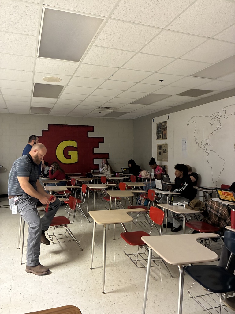 Krupp and Altizer instructing class