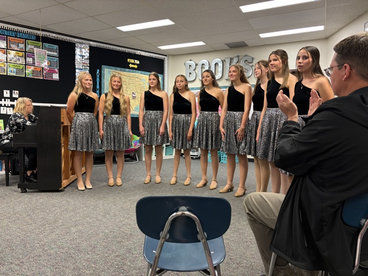 women’s ensemble
