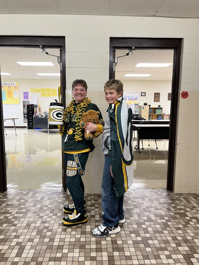 More Packer gear!