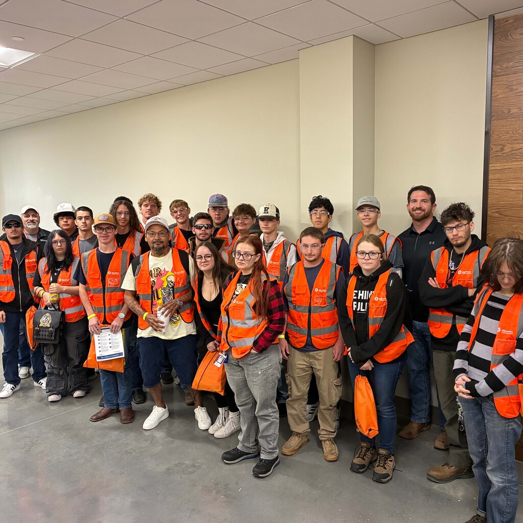 GCTC construction students on a field trip