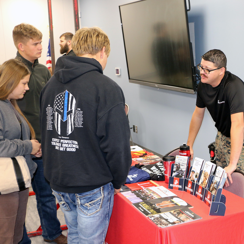 GCTC students at the College and Military Fair