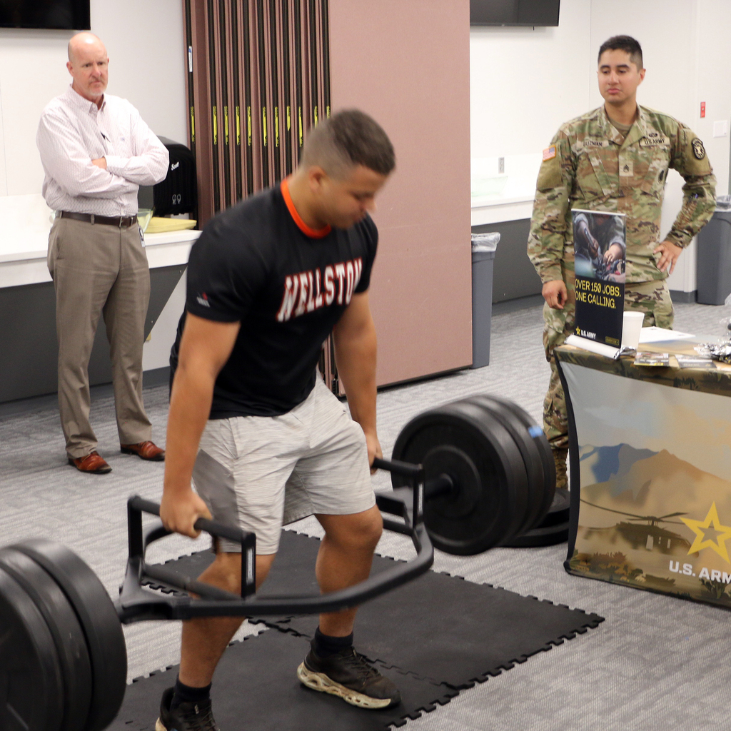 GCTC students at the College and Military Fair