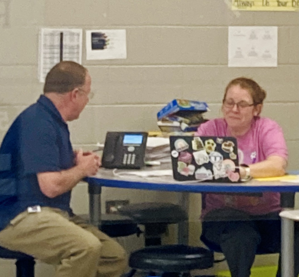 Parent-teacher conferences are underway, fostering connections between our amazing educators and supportive parents. Together, we’re building a brighter future for our students! Thank you for your participation! #TolbertElementary #TogetherWeGrow #TogetherTES
