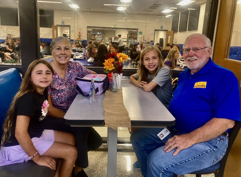 Celebrating the Joy of Grandparents at TES 💙 Today, our Second- and Fifth-Grade students enjoyed a special lunch with their grandparents, celebrating family and creating memories to treasure. We’d love to see your favorite moments—share your photos in the comments! Tomorrow's Schedule: • Fourth Grade – 11:50 AM • Third Grade – 12:25 PM