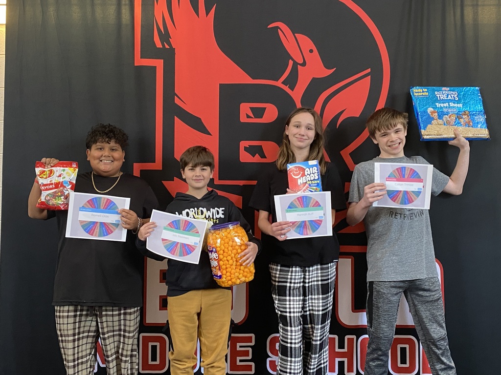 Students holding prizes