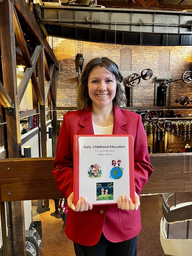 Seven FCCLA officers and members attended and competed at the FCCLA State Leadership Conference in Columbus last week. These students proudly represented SHS in a variety of competitive STAR Events. STAR Events (Students Taking Action with Recognition) are competitive events in which members are recognized for proficiency and achievement in chapter and individual projects, leadership skills, and career preparation. Congratulations to the following for their outstanding achievements!