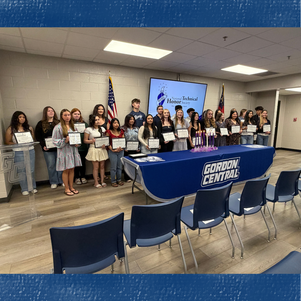 Group picture of GCHS students after they received their NTHS Honor Society certificates