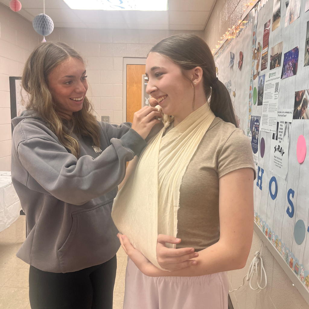 Mrs. Lee's Intro to Healthcare students practicing first aid
