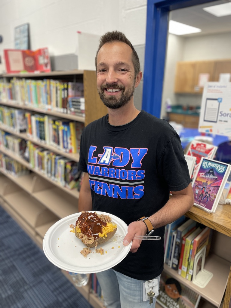 AMS teachers enjoyed BBQ spuds for lunch today as part of our Teacher Appreciation Week celebration! 