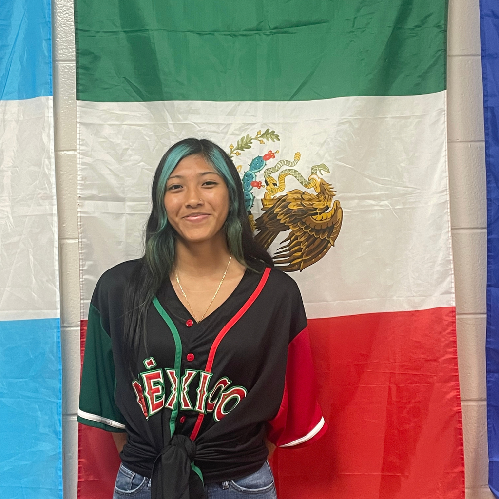 Students and Staff participated in the Mi Cultura dress day for HoPe Hispanic Heritage Week - Day 1