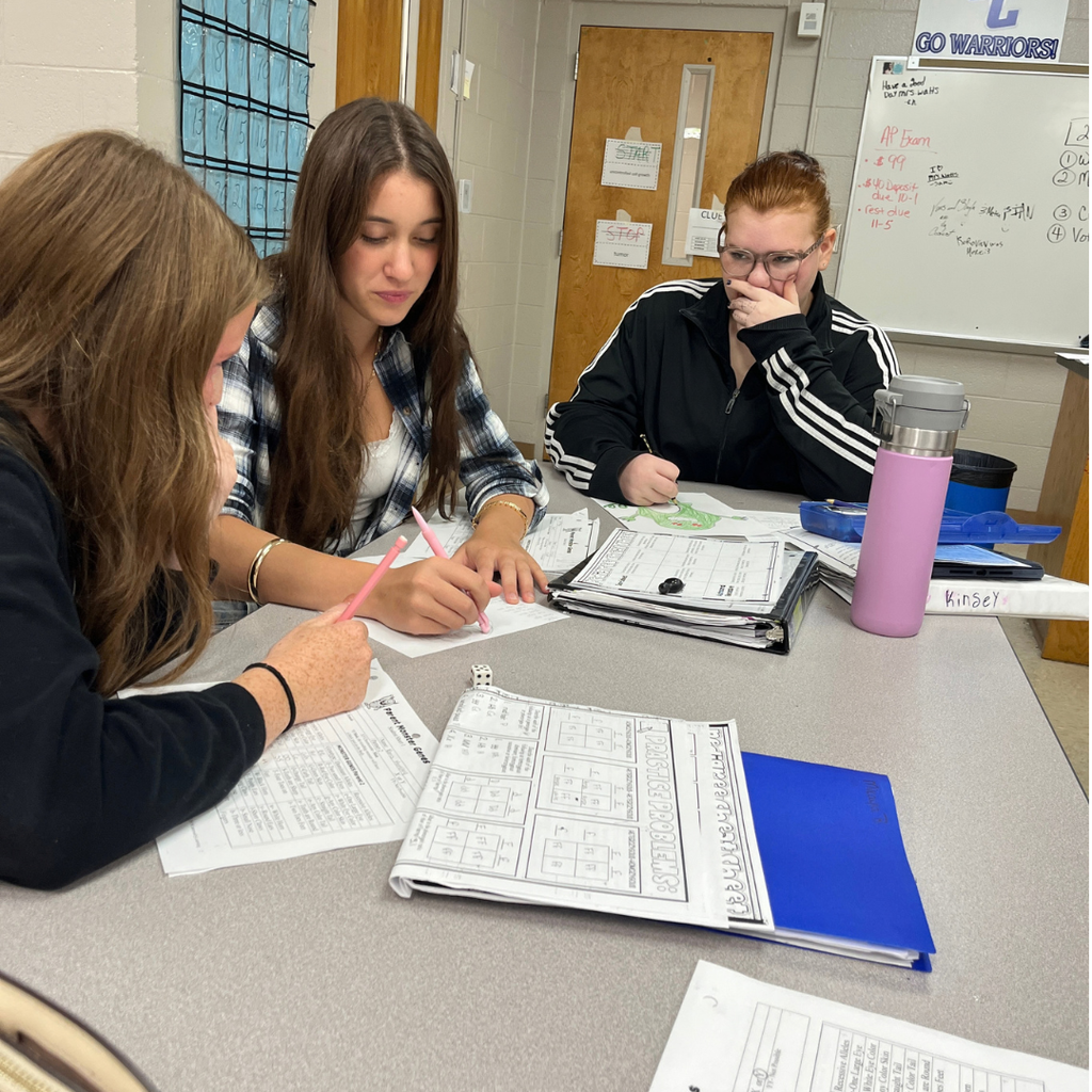 Mrs. Watts’ Honors Biology classes explored genetics by using Punnett squares to predict the likelihood of specific traits in offspring. Students then brought their predictions to life by drawing creative baby monsters that reflected the outcomes of their genetic crosses. To conclude the activity, students participated in a fun round of voting for various "Monster Superlatives," recognizing the most creative, unusual, and memorable monster designs.